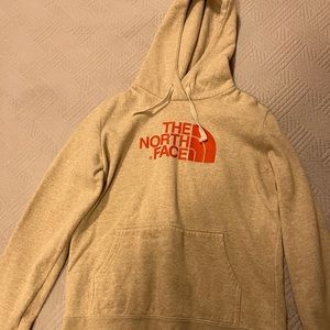 Women’s North Face hoodie size M